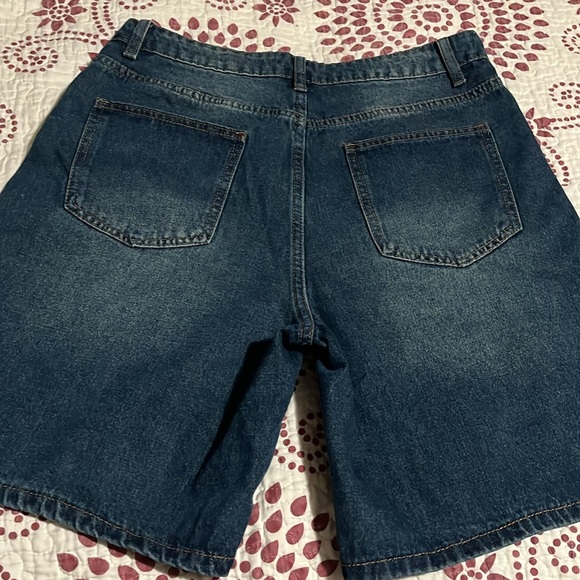 Small Waist XL Shirts Dazy - Picture 2 of 3